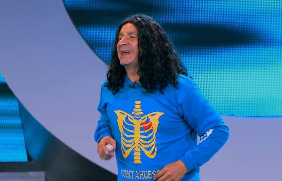Juan Ricardo Lozano, más conocido como ‘el cuenta huesos’ o ‘Alerta’ de 'Sábados felices'.