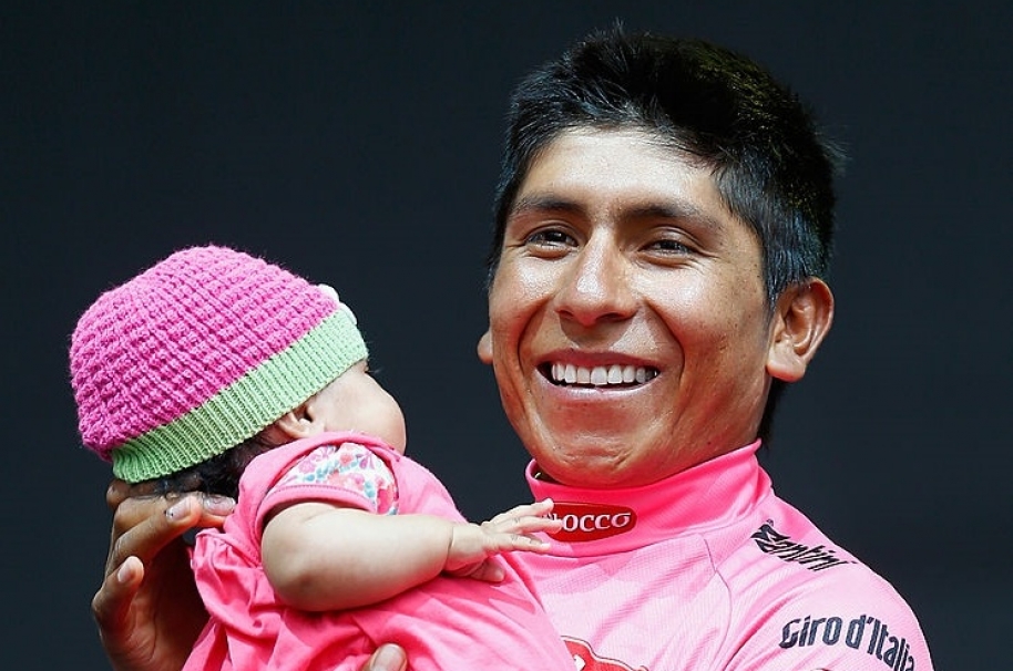 Nairo Quintana y su hija