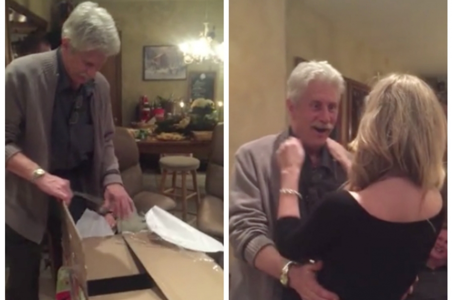 Mujer sorprende a su padre al salir de regalo de Navidad. Pulzo.com