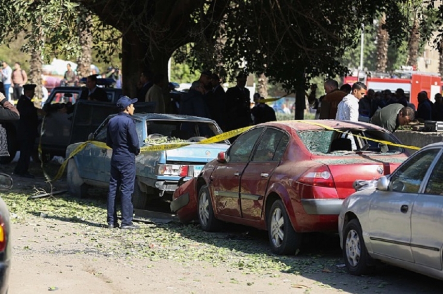 Seis policías mueren en atentado terrorista en Egipto