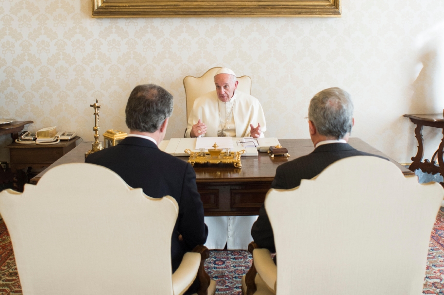 Reunión en el Vaticano