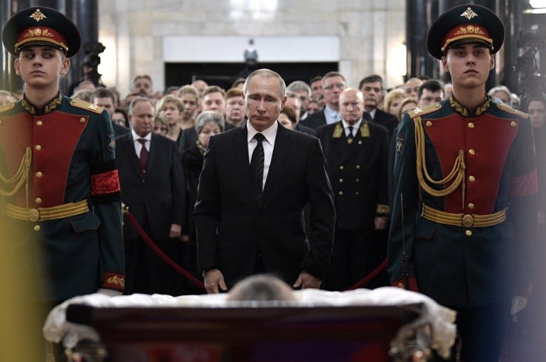 Vladimir Putin despide a difunto embajador ruso Andrei Karlov. Pulzo.com