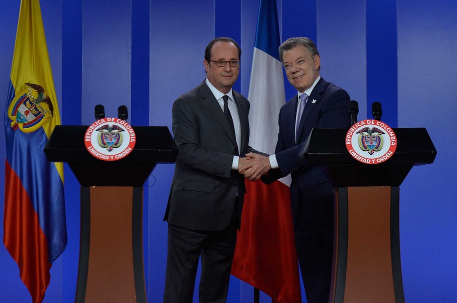 Juan Manuel Santos y Francoise Hollande