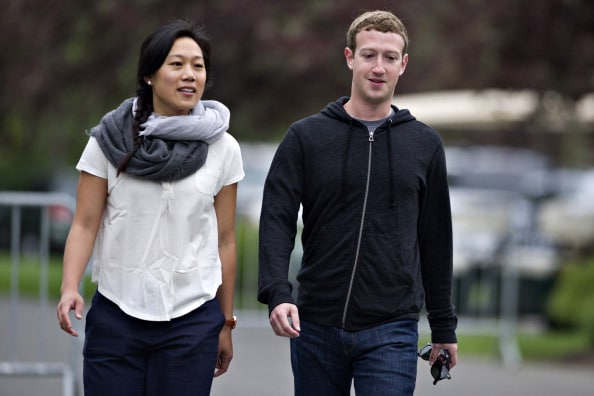 Priscilla Chang y Mark Zuckerberg