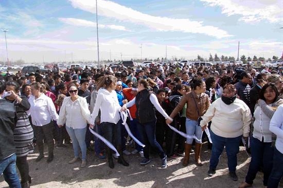 Muro humano en frontera