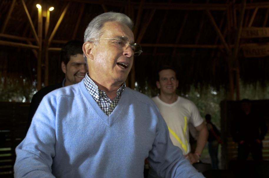 Álvaro Uribe.