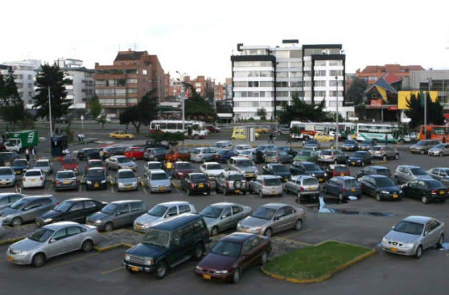Parqueaderos en Bogotá, referencia