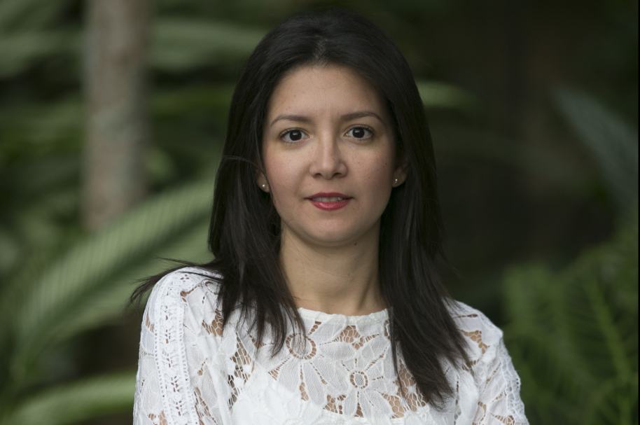 Karen De La Hoz Karen De La Hoz