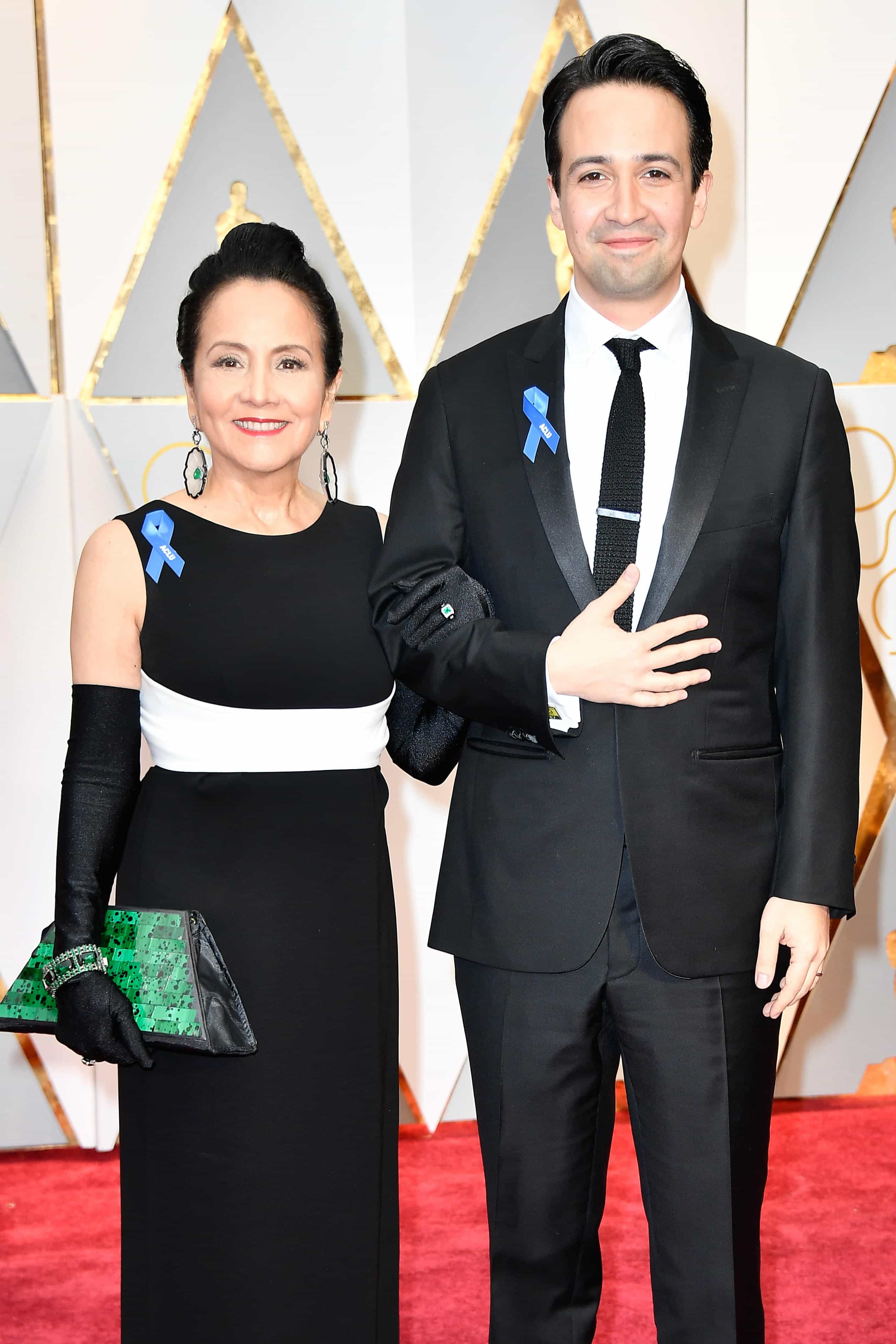 Lin-Manuel Miranda y su madre, Luz Towns-Miranda Lin-Manuel Miranda y su madre, Luz Towns-Miranda
