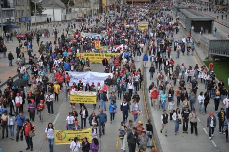 Marcha profesores, archivo