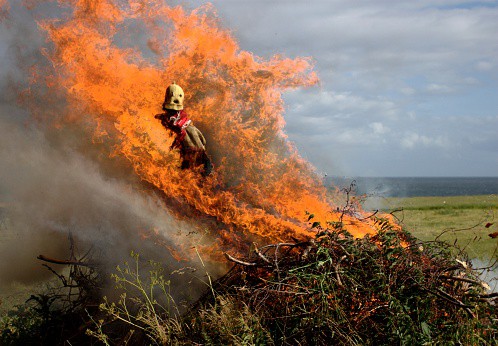 Hoguera ritual