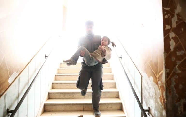 Rescate de niña siria.