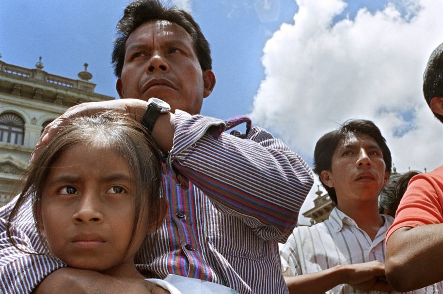 Adultos y niños