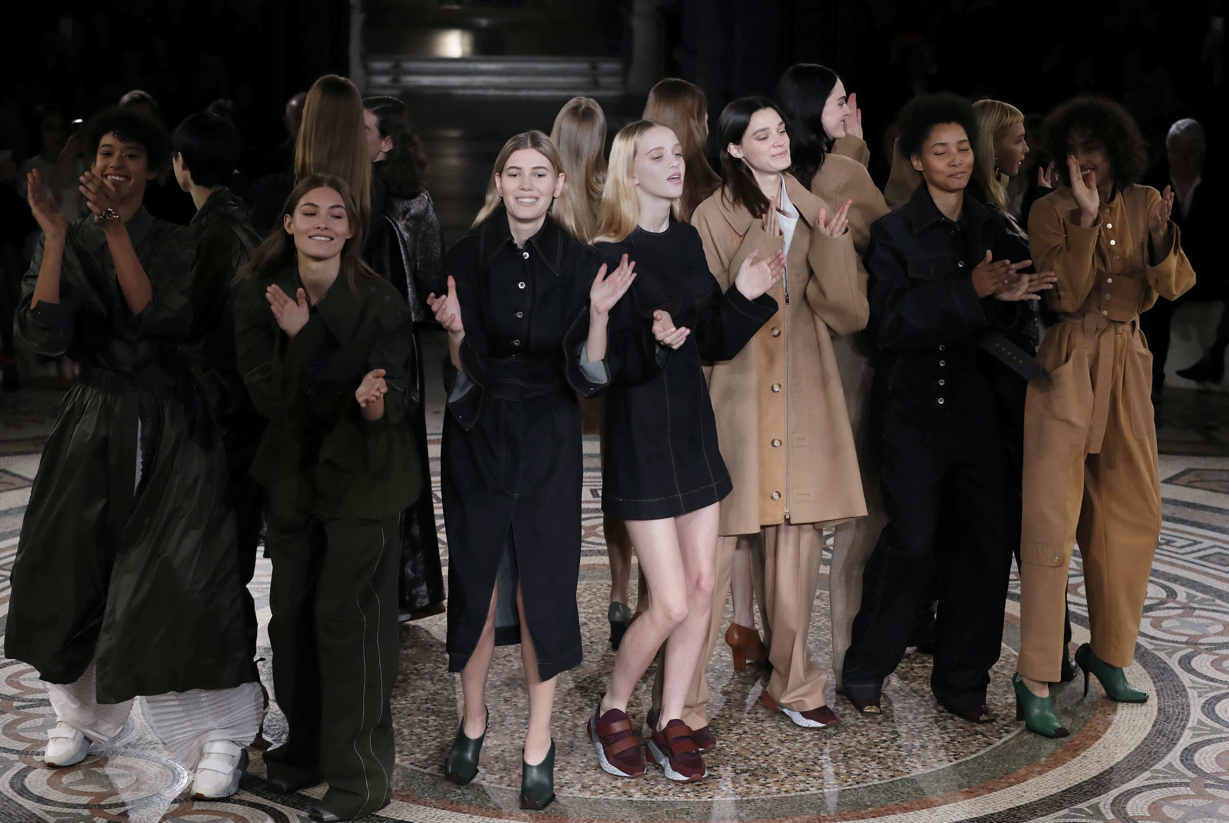 Colección de Stella McCartney en la Semana de la Moda de París Colección de Stella McCartney en la Semana de la Moda de París