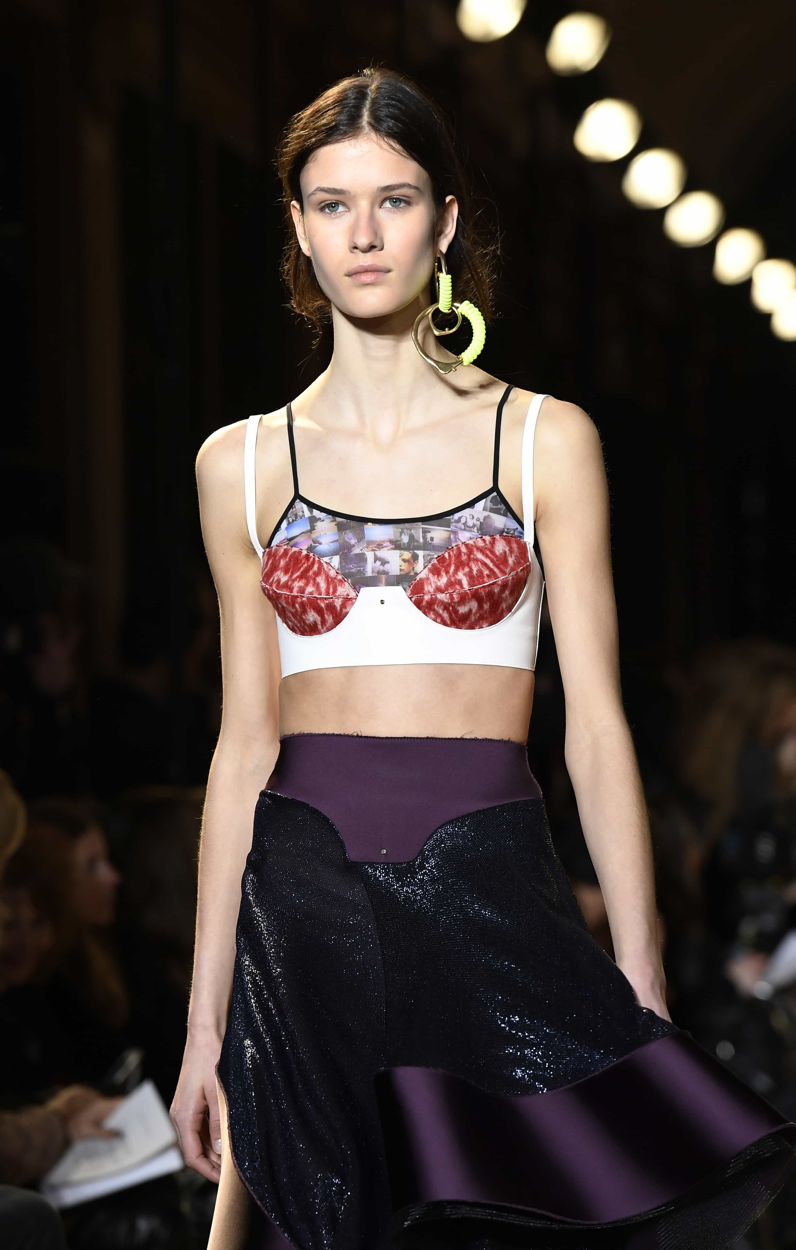 Colección de Esteban Cortázar en la Semana de la Moda de París Colección de Esteban Cortázar en la Semana de la Moda de París