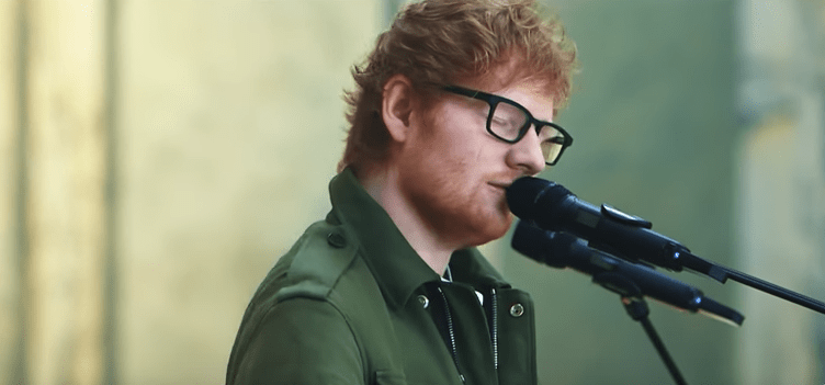 Ed Sheeran haciendo 'cover' de 'Love yourself', tema que compuso para Justin Bieber. Pulzo.com