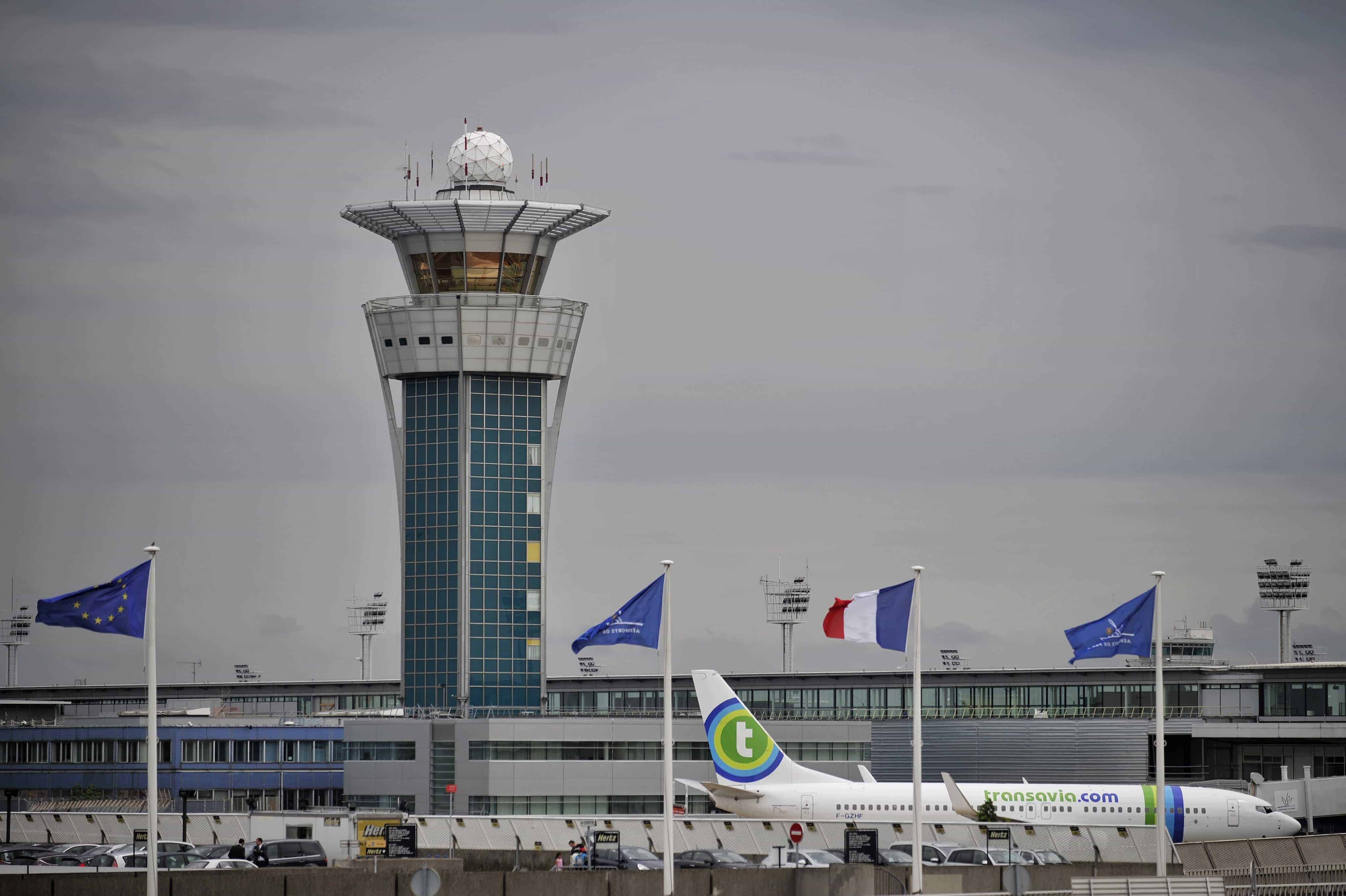 Torre de control del aeropuerto de Orly