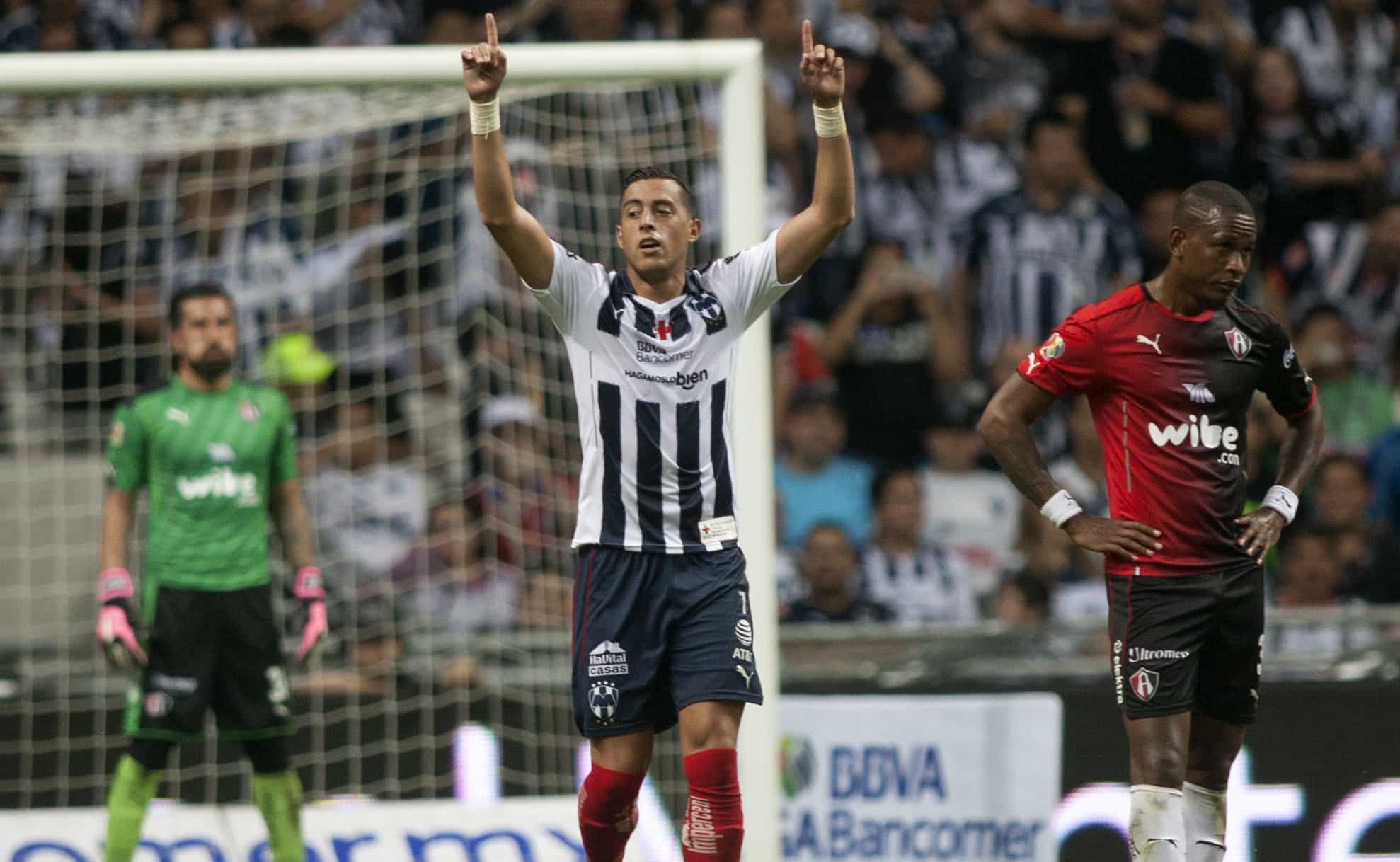 Rogelio Funes Mori anotó los dos goles de Monterrey al Atlas Rogelio Funes Mori anotó los dos goles de Monterrey al Atlas
