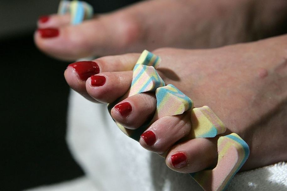 Pedicure.