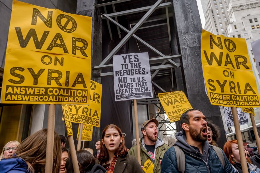Manifestación contra la guerra en Siria