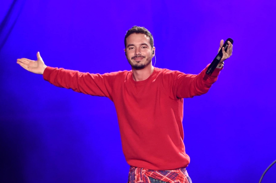 J Balvin, cantante colombiano de música urbana.