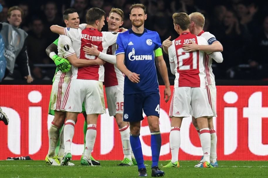 Schalke Ajax Anpfiff Schalke Ajax Anpfiff