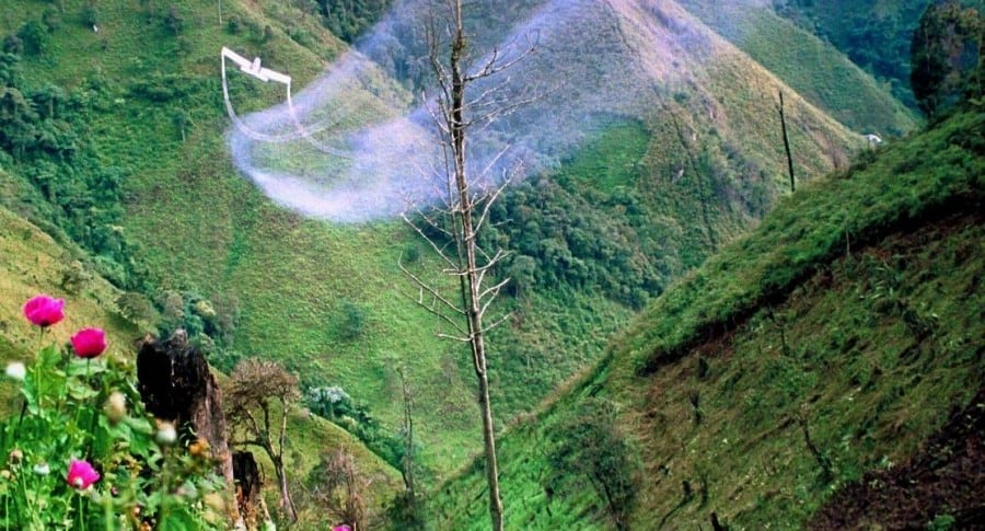 Aspersión aérea de glifosato en Colombia