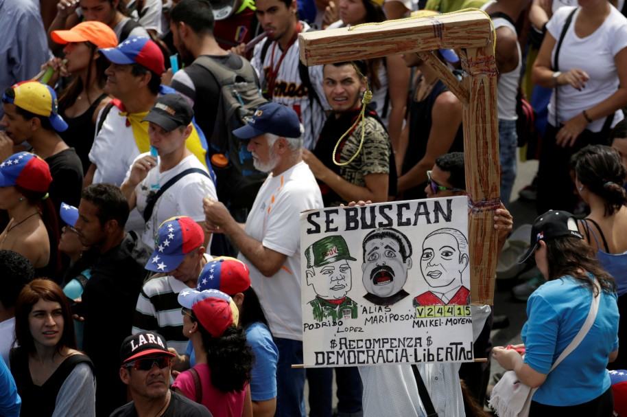 Manifestación opositora