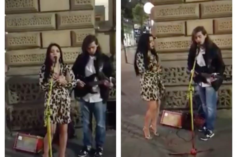 Desconocidos cantan en calle de Leeds, Inglaterra. Pulzo.com