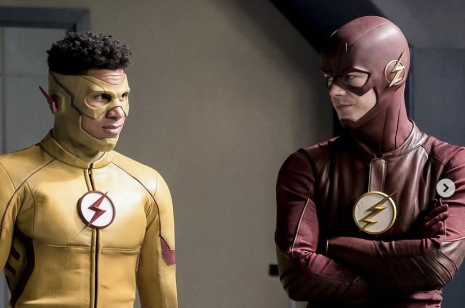 Keiynan Lonsdale y Grant Gustin en 'The Flash'