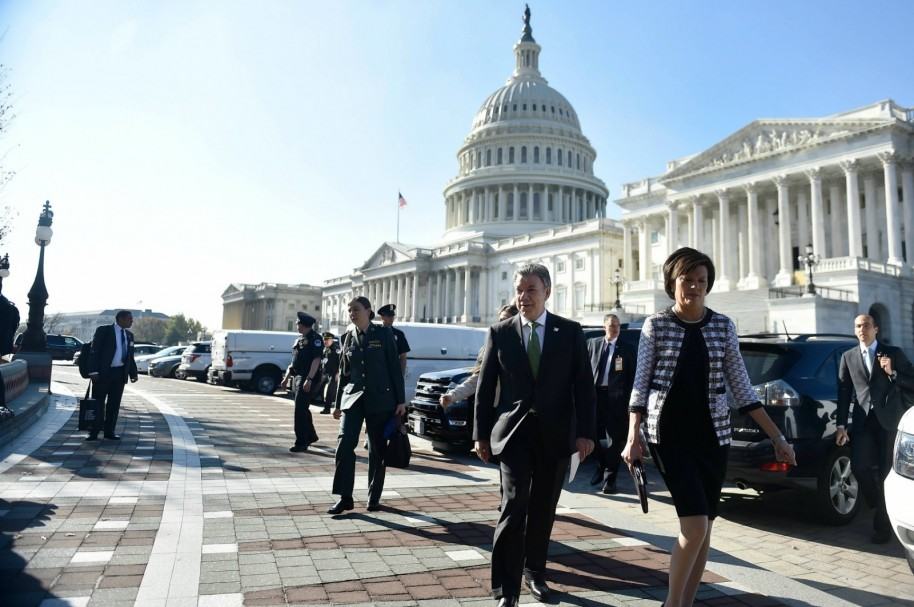 Santos en Washington