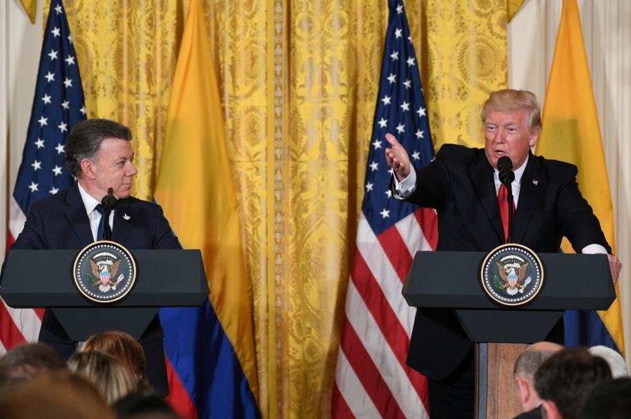 Trump  y Santos  en la Casa Blanca