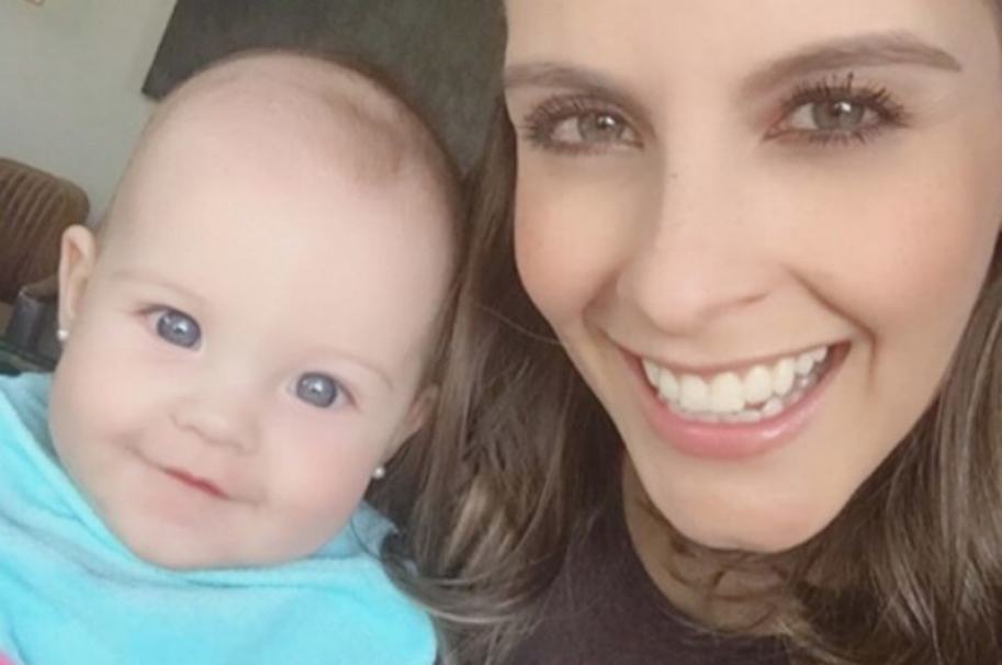 Laura Acuña y su hija, Helena. Pulzo.com
