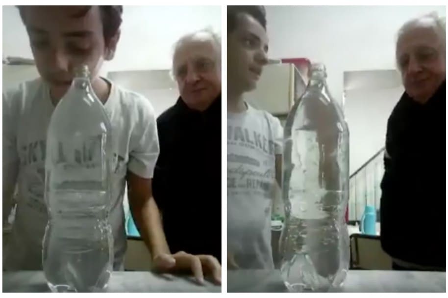 Niño hace broma de botella de agua con moneda a anciano. Pulzo.com