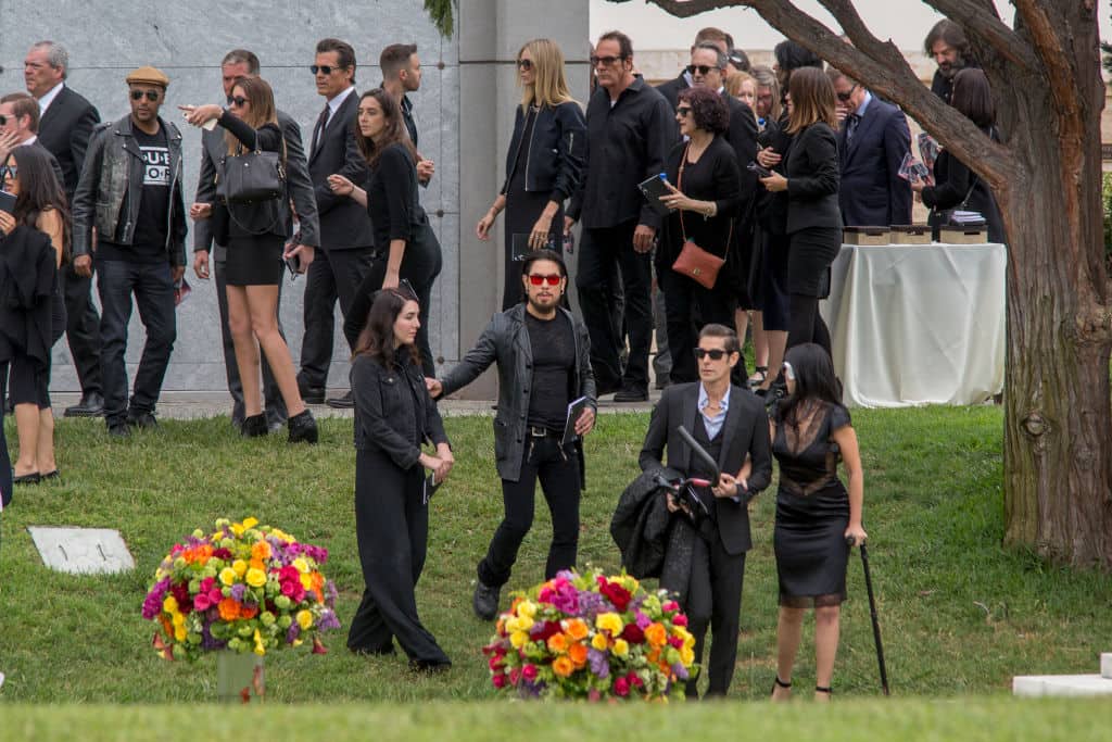 Dave Navarro en el funeral de Chris Cornell