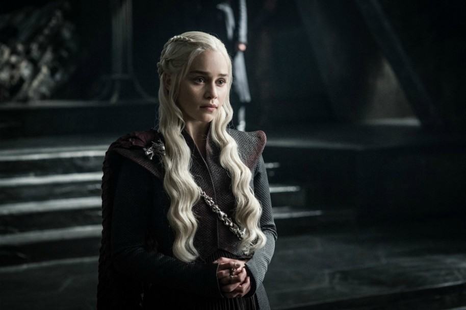 Emilia Clarke como Daenerys Targaryen. Pulzo.com
