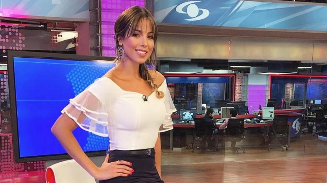 Daniela Vega, presentadora.