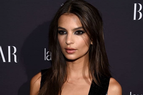 Emily Ratajkowski