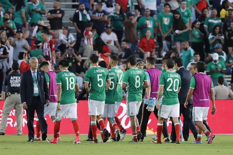 Derrota de México ante Jamaica en Copa de Oro 2017