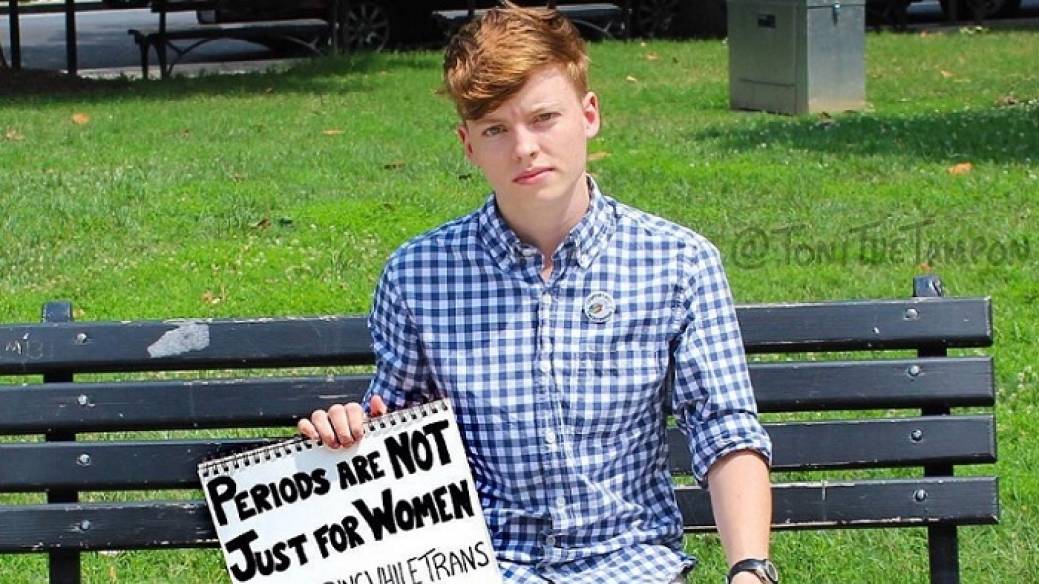 Hombre trans crea campaña contra discriminación de periodos menstruales
