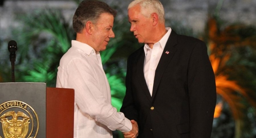 Mike Pence en su visita a Cartagena