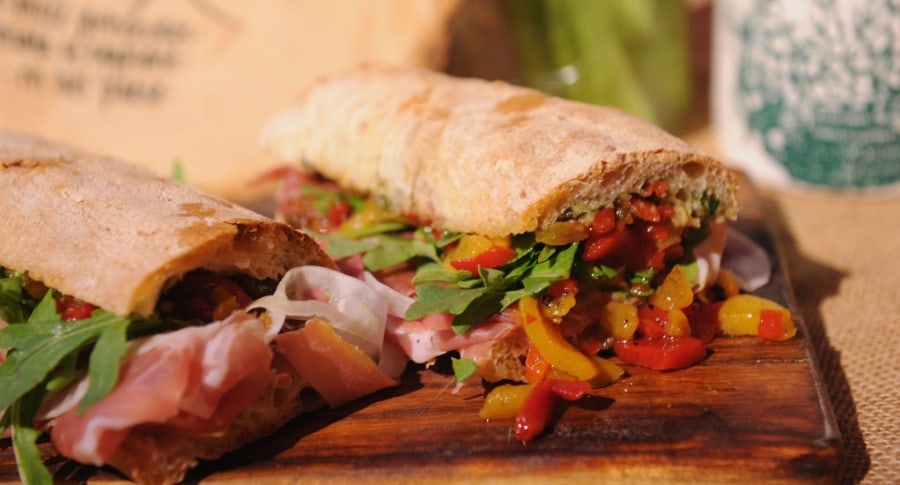 Sándwich. Pulzo.