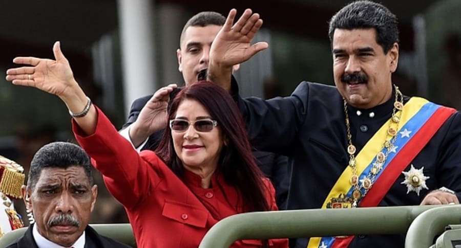 Maduro y esposa