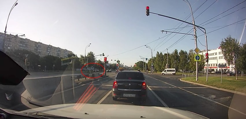 Conductor atropella a mujer y a su hija en Moscú, Rusia. Pulzo.