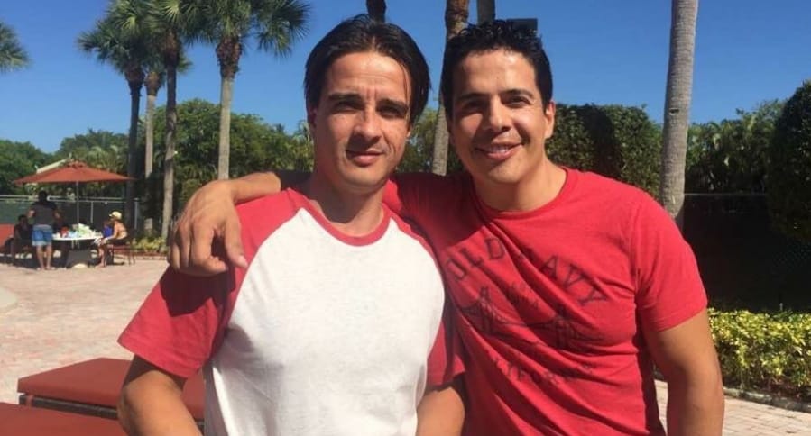 Gonzalo Escobar y Freddy Flórez, actores que interpretaron a 'Coco' y 'Piojo' en 'Oki Doki'.