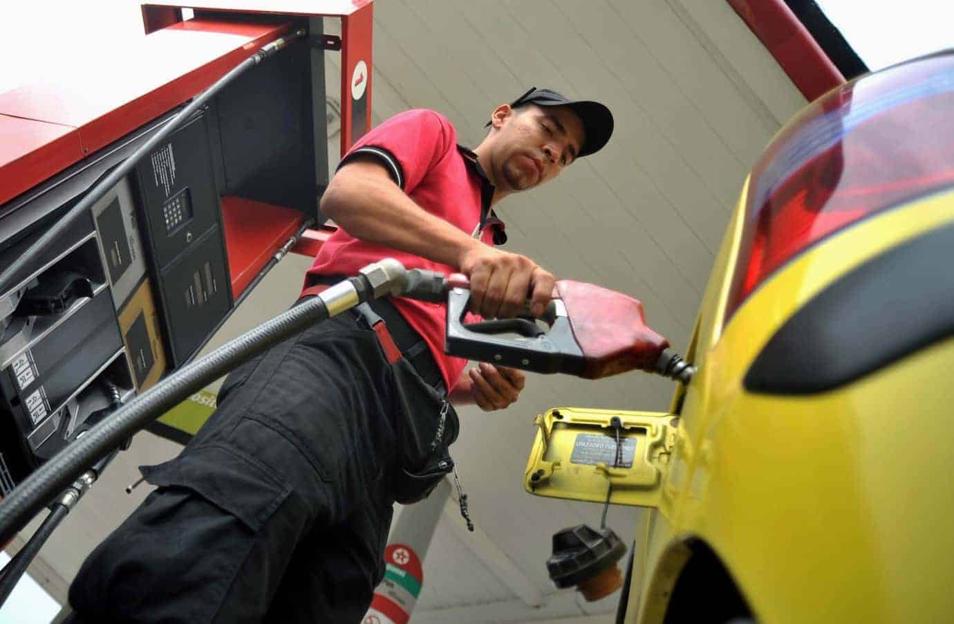 Resultado de imagen para gasolina en colombia