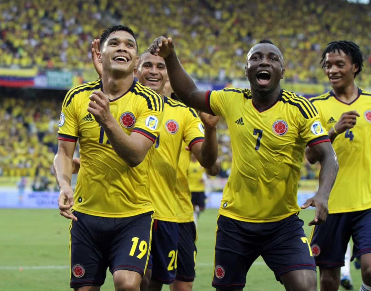 Teófilo Gutiérrez, Macnelly Torres, Pablo Armero y Juan Guillermo Cuadrado. Pulzo.
