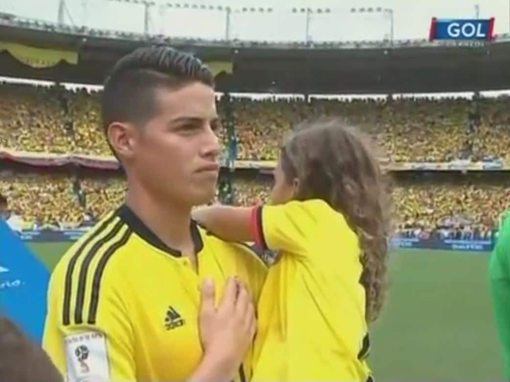 James Rodríguez, futbolista, y su hija Salomé.