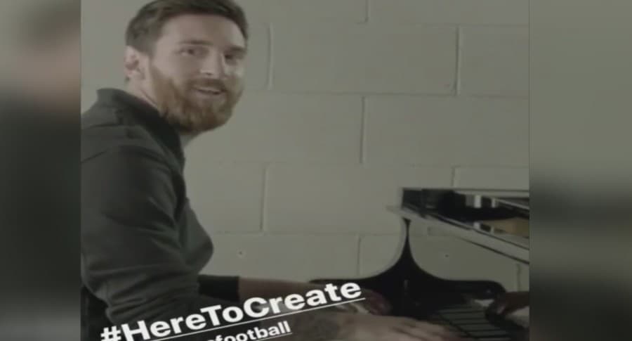 Messi toca piano