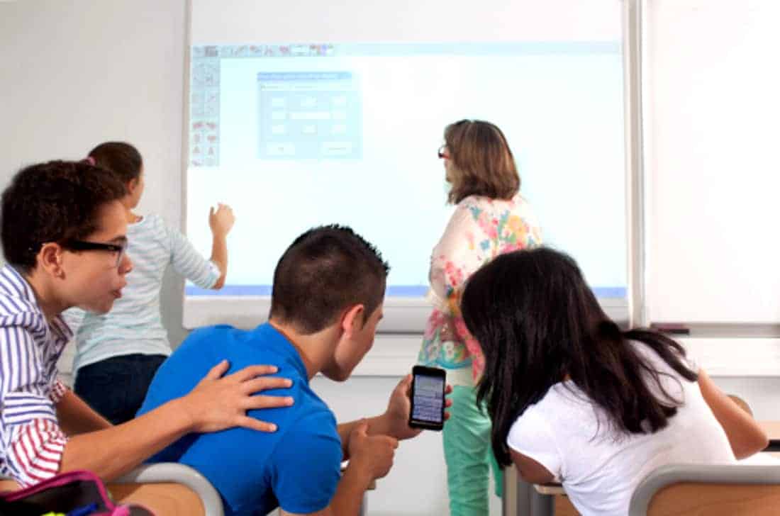 Celulares en colegios